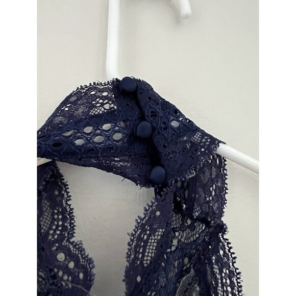 Rare Victoria’s Secret high neck cutouts Laced Up Back lace sexy teddy M - Picture 6 of 9